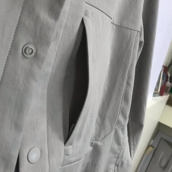 Lululemon Moon Drift Long Sleeve Shirt Stretch Shacket Minimalist Pockets Zipper - Picture 5 of 15